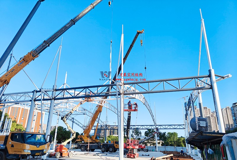 溫州惠民路西側綠地球場鋼膜結構工程完工 溫州惠民路西側綠地球場鋼膜結構工程完工