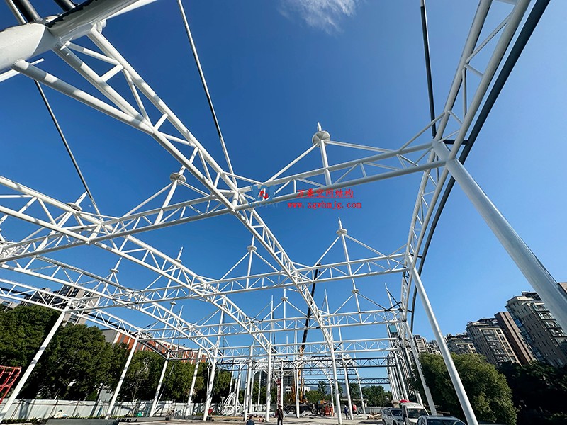 溫州惠民路西側綠地球場鋼膜結構工程完工 溫州惠民路西側綠地球場鋼膜結構工程完工