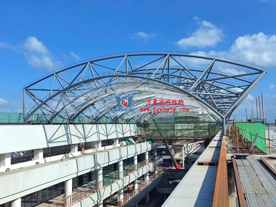 全力以赴高效推進(jìn)項(xiàng)目施工，高質(zhì)量完成建設(shè)任務(wù)