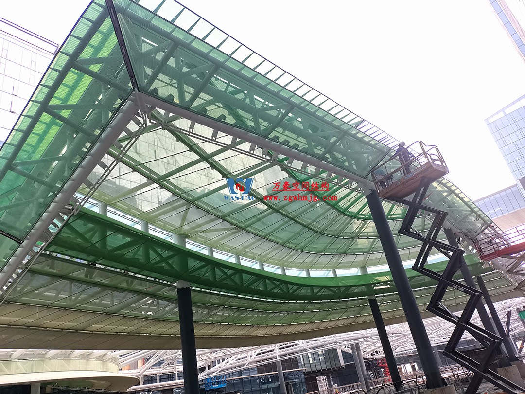 高效協(xié)作|勇于擔當—杭州博多森谷ETFE氣枕連廊天幕項目最新施工進展