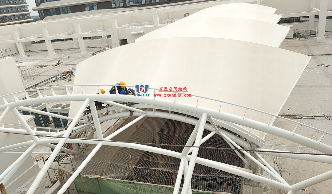 工程進(jìn)度全速推進(jìn)，PTFE膜材張拉在即！