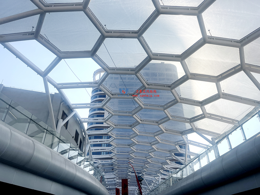 奮進(jìn)!每一天丨加速!加速!直擊項目施工現(xiàn)場→ 奮進(jìn)!每一天丨加速!加速!直擊項目施工現(xiàn)場→