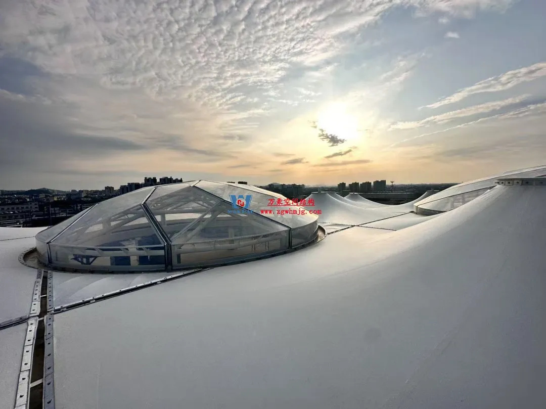 聚焦哈工大！浙江萬豪空間結(jié)構(gòu)集團(tuán)廣州海應(yīng)項(xiàng)目閃耀全國空間結(jié)構(gòu)技術(shù)交流會