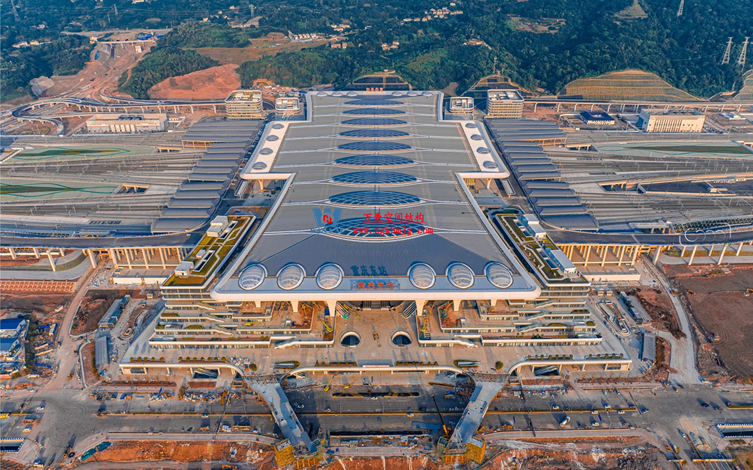 重慶東站:揭開“西部高鐵新地標(biāo)”神秘面紗 重慶東站:揭開“西部高鐵新地標(biāo)”神秘面紗