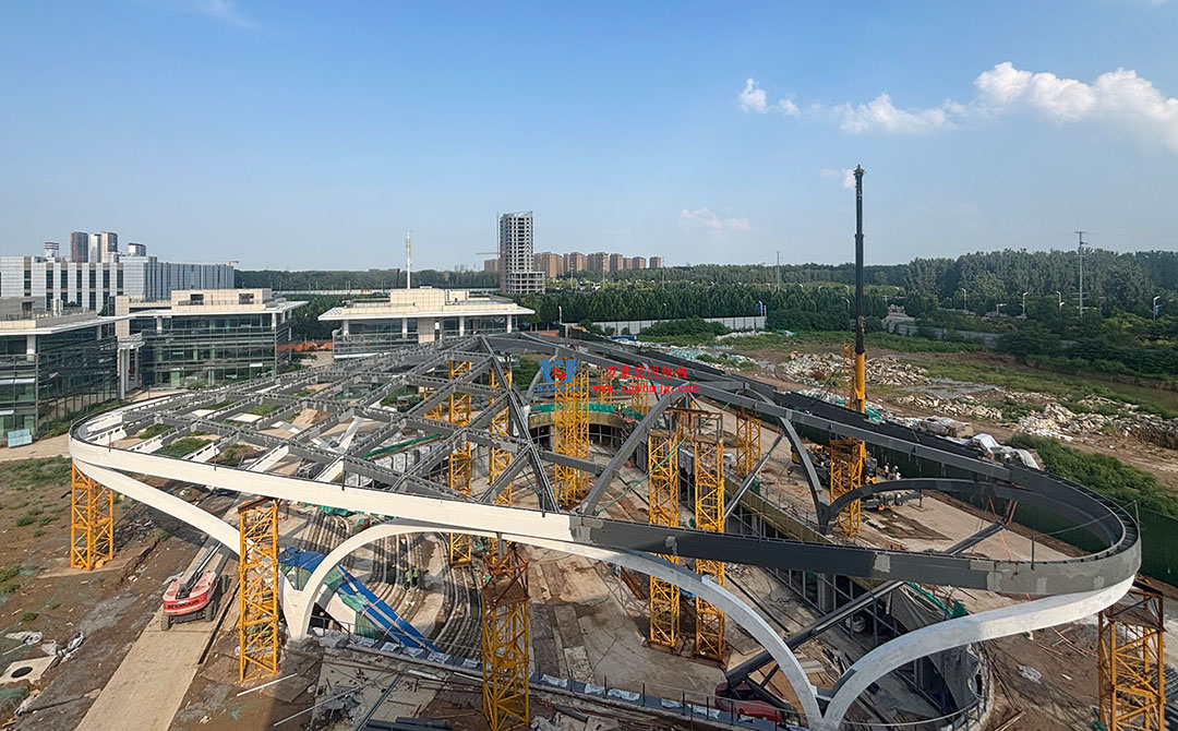 ETFE氣枕膜與雙曲面空間網(wǎng)殼結(jié)構(gòu)結(jié)合是什么樣?一起來一睹真容 ETFE氣枕膜與雙曲面空間網(wǎng)殼結(jié)構(gòu)結(jié)合是什么樣?一起來一睹真容