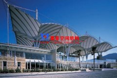 張力膜結(jié)構(gòu)是什么？張力膜結(jié)構(gòu)有哪些特點特稱？